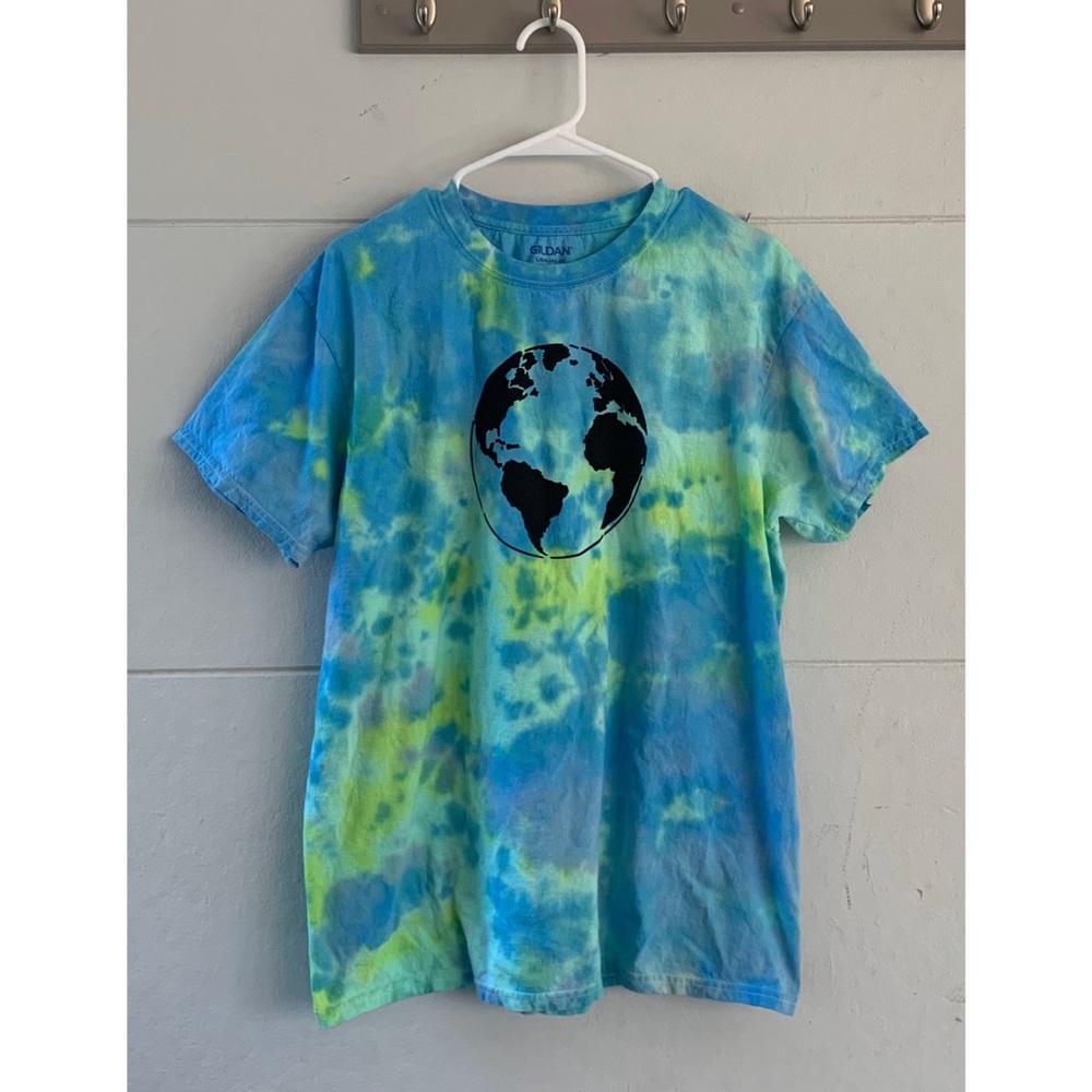 Tie Dye Globe Tee